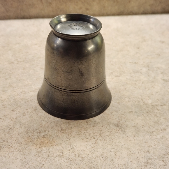 Vintage French fine pewter beaker Or Tumbler - Picture 4 of 9